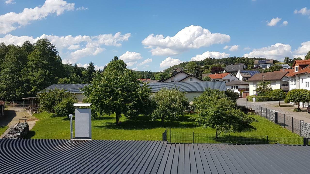 Ferienwohnung/Monteurzimmer Auf Dem Bauernhof Mörlenbach Exterior foto